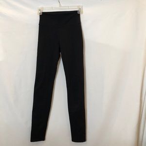 EUC - Fabletics Leggings
